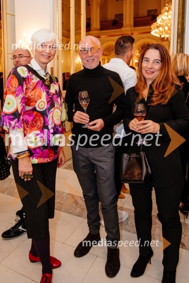  Barbra Drnač , slovenska plesalka, koreografinja in televizijska voditeljica;  Božo Grlj, režiser;  Nuša Ekar, scenaristkaFalling Angels, premiera baleta v SNG Maribor