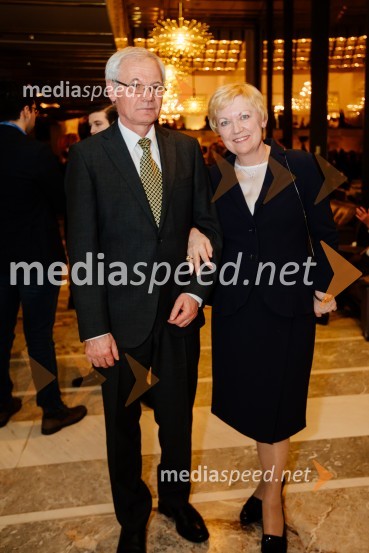  ... ; prof. dr. Lučka Lorber, prorektorica za kakovost, Univerza v MariboruFalling Angels, premiera baleta v SNG Maribor