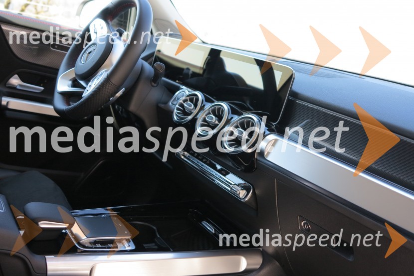 Mercedes-Benz GLBSlovenska predstavitev vozila Mercedes-Benz GLB