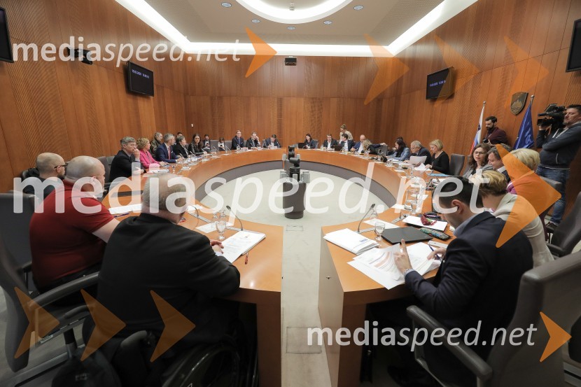 Zaslišanja ministrov tretje Janševe vlade