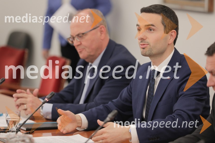  Matej Tonin, podpredsednik vlade in minister za obramboZaslišanja ministrov tretje Janševe vlade