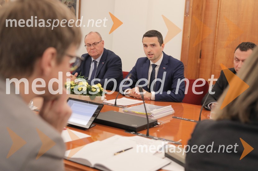  Matej Tonin, podpredsednik vlade in minister za obramboZaslišanja ministrov tretje Janševe vlade