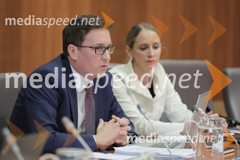  Boštjan  Koritnik , minister za javno upravoZaslišanja ministrov tretje Janševe vlade