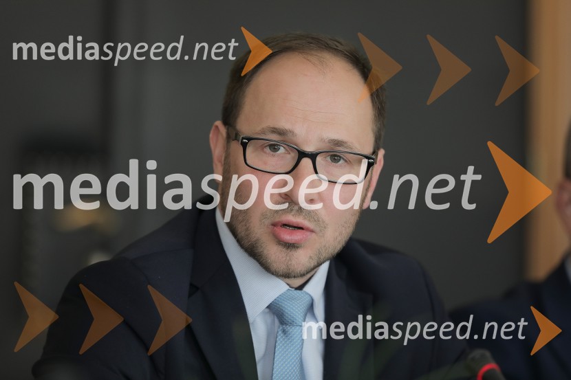  Jernej Vrtovec, minister za infrastrukturoZaslišanja ministrov tretje Janševe vlade