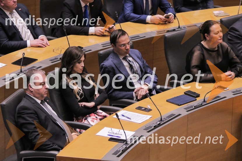 Potrjena 3. Janševa vlada