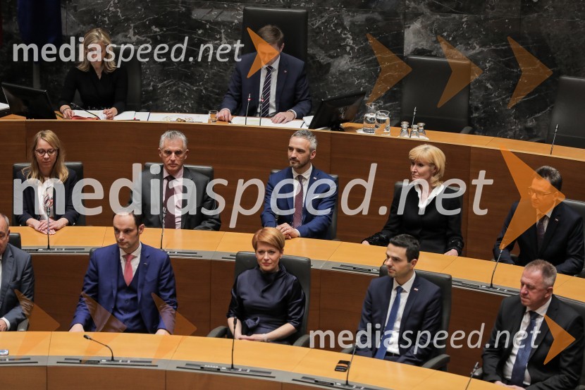  Helena  Jaklitsch, ministrica brez resorja, pristojna za področje odnosov med RS in avtohtono slovensko narodno skupnostjo v sosednjih državah ter med RS in Slovenci po svetu;  Anže Logar, minister za zunanje zadeve;  Tomaž Gantar, minister za zdravje; dr. Aleksandra Pivec, ministrica za kmetijstvo, gozdarstvo in prehrano RS, predsednica stranke DESUS;  Janez Cigler Kralj, minister za delo, družino, socialne zadeve in enake možnosti;  Matej Tonin, podpredsednik vlade in minister za obrambo;  Lilijana  Kozlovič , ministrica za pravosodje;  Zvone  Černač, minister brez resorja, pristojen za strateške projekte in kohezijo;  Zdravko Počivalšek, minister za gospodarski razvoj in tehnologijoPotrjena 3. Janševa vlada