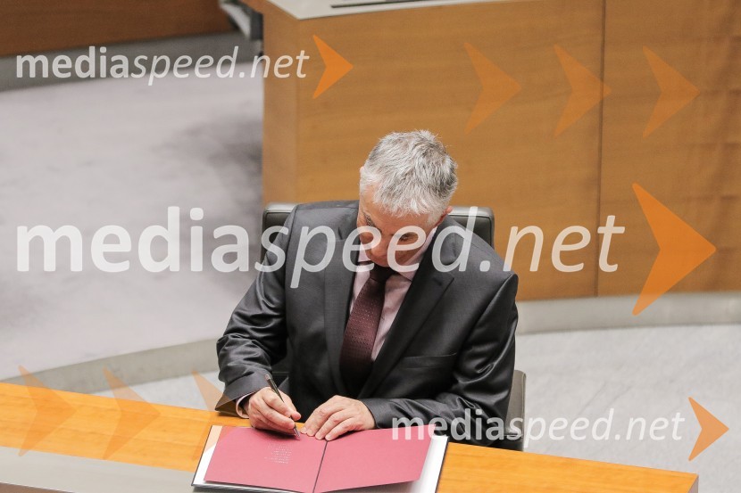  Tomaž Gantar, minister za zdravjePotrjena 3. Janševa vlada