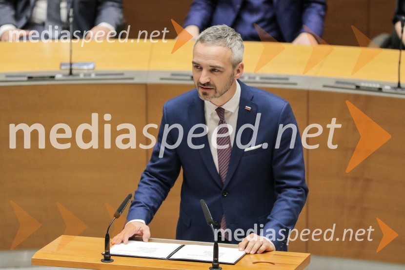  Janez Cigler Kralj, minister za delo, družino, socialne zadeve in enake možnostiPotrjena 3. Janševa vlada