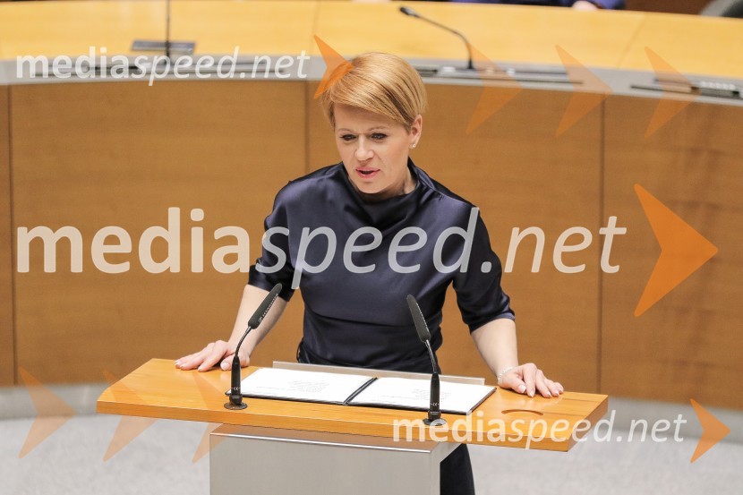 dr. Aleksandra Pivec, ministrica za kmetijstvo, gozdarstvo in prehrano RS, predsednica stranke DESUSPotrjena 3. Janševa vlada