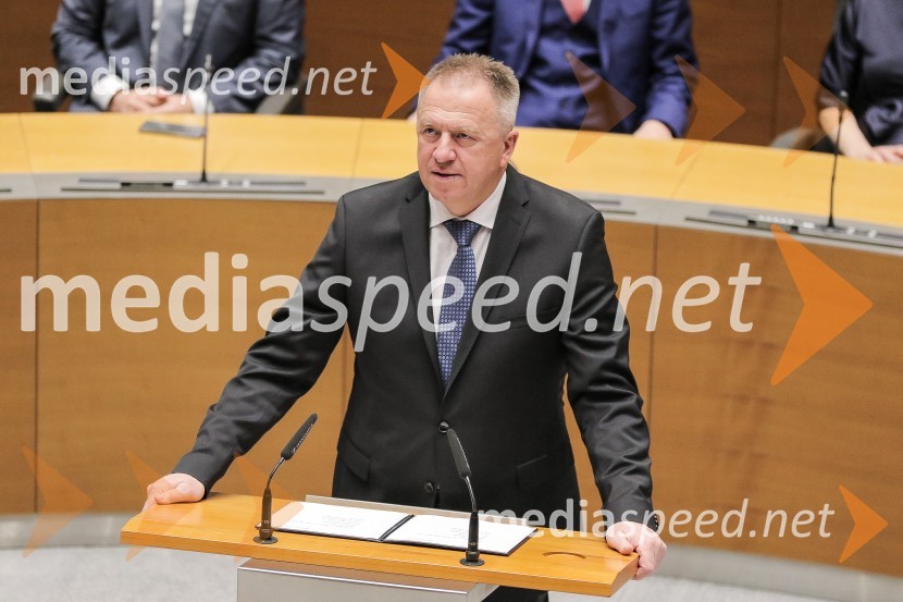  Zdravko Počivalšek, minister za gospodarski razvoj in tehnologijoPotrjena 3. Janševa vlada