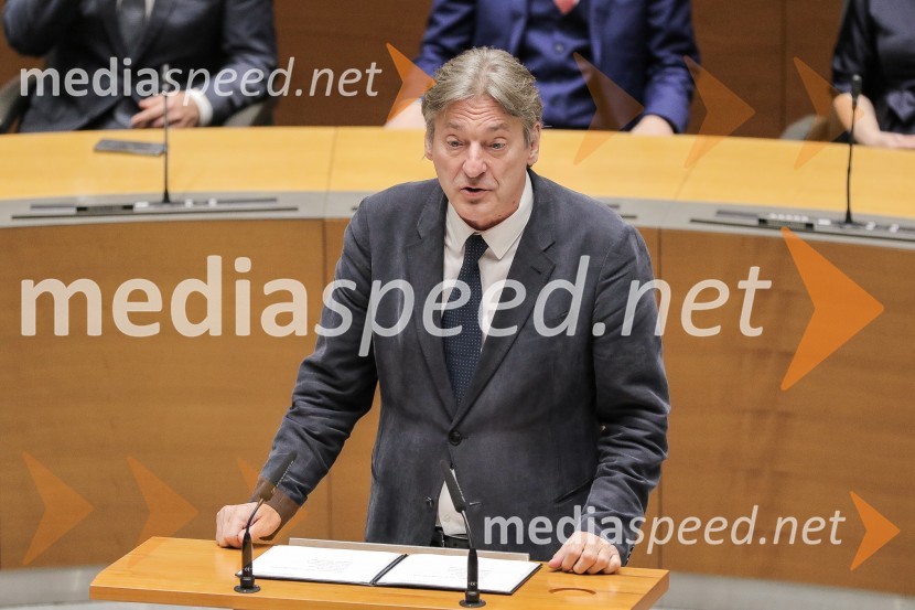  Vasko Simoniti, minister za kulturoPotrjena 3. Janševa vlada