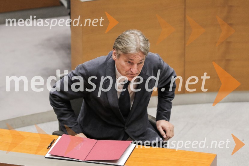  Vasko Simoniti, minister za kulturoPotrjena 3. Janševa vlada