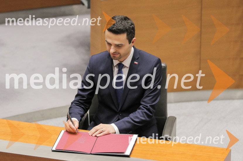  Matej Tonin, podpredsednik vlade in minister za obramboPotrjena 3. Janševa vlada