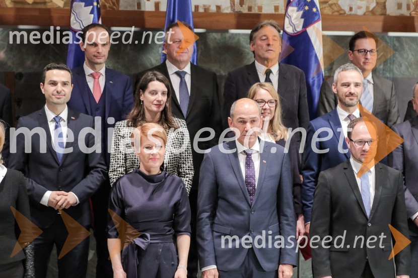  Matej Tonin, podpredsednik vlade in minister za obrambo;  Anže Logar, minister za zunanje zadeve; dr. Aleksandra Pivec, ministrica za kmetijstvo, gozdarstvo in prehrano RS, predsednica stranke DESUS; dr. Simona Kustec, ministrica za izobraževanje, znanost in šport;  Zdravko Počivalšek, minister za gospodarski razvoj in tehnologijo;  Janez Janša, predsednik vlade RS;  Vasko Simoniti, minister za kulturo;  Helena  Jaklitsch, ministrica brez resorja, pristojna za področje odnosov med RS in avtohtono slovensko narodno skupnostjo v sosednjih državah ter med RS in Slovenci po svetu;  Janez Cigler Kralj, minister za delo, družino, socialne zadeve in enake možnosti;  Jernej Vrtovec, minister za infrastrukturo;  Boštjan  Koritnik , minister za javno upravoPotrjena 3. Janševa vlada