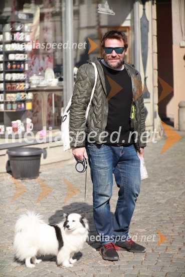  Iztok Kvas, direktor slovenske snowboard reprezentanceMaribor in mestni utrip v času novega koronavirusa