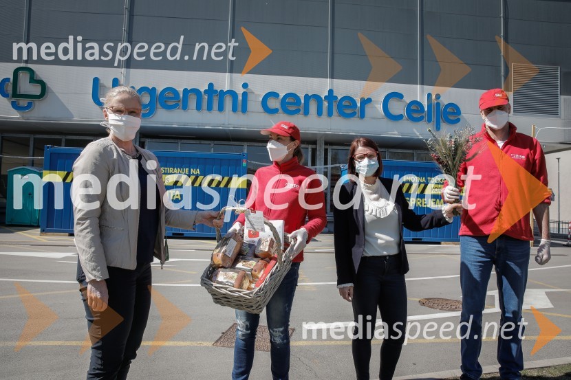 Žito podaril 1 tono velikonočnih potic