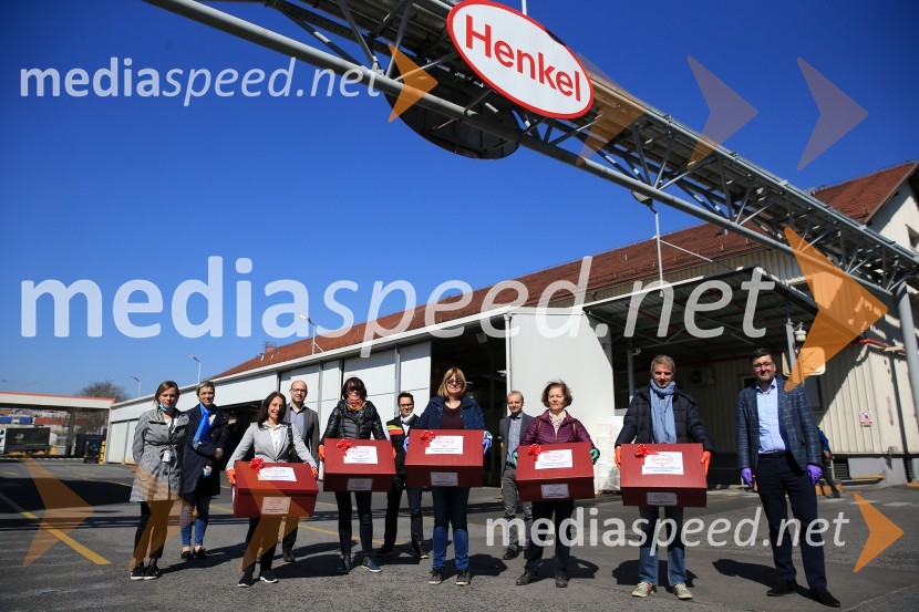  ... ;  ... ;  Suzi Asfour, predsednica Zveze klubov tajnic in poslovnih sekretarjev Slovenije;  Gregor Majcen, vodja proizvodnje, Henkel Maribor d.o.o.;  Marjana Hrast, ravnateljica, OŠ Zgornja Kungota;  Matej Ribič, Henkel Maribor d.o.o.;  Mojca Kirbiš, ravnateljica, OŠ Rada Robiča Limbuš;  Borut Suhadolnik, Henkel Maribor d.o.o.;  Vida Živkovič, univ. dipl. socialna delavka, OŠ Franceta Prešerna Maribor;  Muktananda Jöbstl, prof. sociologije in zgodovine, OŠ Ribnica na Pohorju, učitelj joge;  Christof  Vollstedt, direktor Henkel MariborHenkel podaril 2 toni izdelkov in računalnike