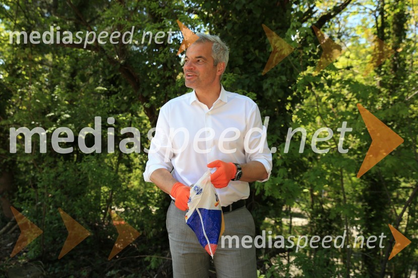  Aleksander Saša Arsenovič, župan, Mestna občina MariborZnani Mariborčani obeležili Svetovni dan Zemlje