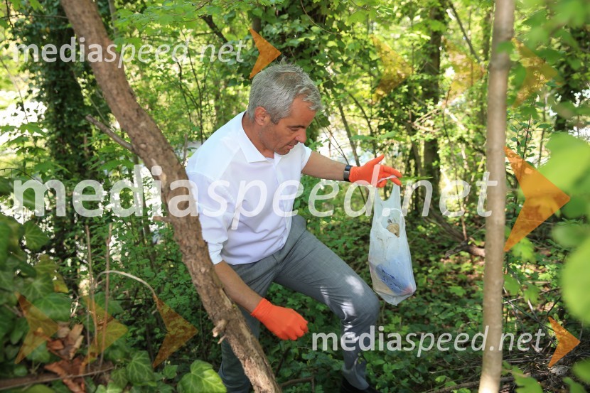  Aleksander Saša Arsenovič, župan, Mestna občina MariborZnani Mariborčani obeležili Svetovni dan Zemlje