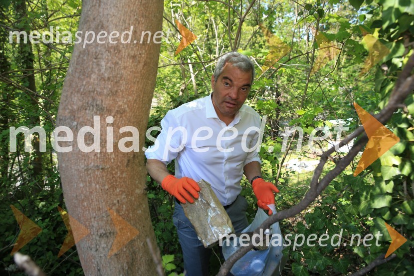  Aleksander Saša Arsenovič, župan, Mestna občina MariborZnani Mariborčani obeležili Svetovni dan Zemlje