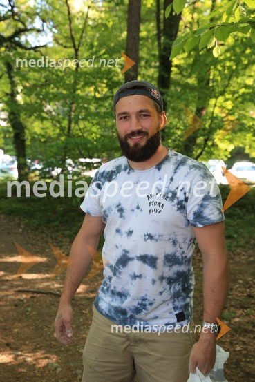  Filip Flisar, smučar prostega slogaZnani Mariborčani obeležili Svetovni dan Zemlje