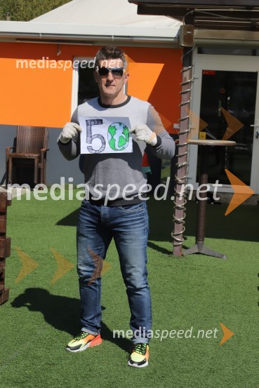  Marinko Galič, nekdanji nogometašZnani Mariborčani obeležili Svetovni dan Zemlje