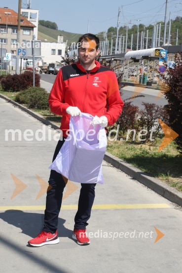  Žiga Kos, OK Nova KBM Branik, pomočnik trenerjaZnani Mariborčani obeležili Svetovni dan Zemlje