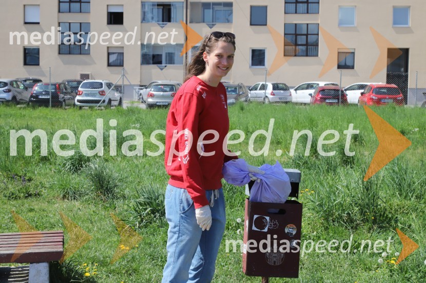 Ela Pintar, odbojkarica, Nova KBM BranikZnani Mariborčani obeležili Svetovni dan Zemlje