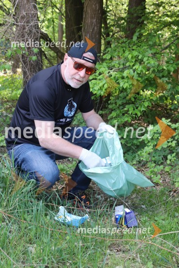  Milan Pečovnik - Pidži, glasbenikZnani Mariborčani obeležili Svetovni dan Zemlje