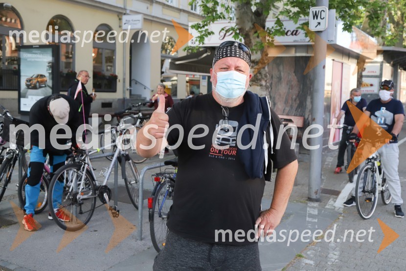Protivladni protest na kolesih v Mariboru