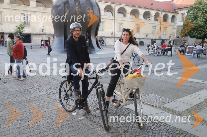 Protivladni protest na kolesih v Mariboru