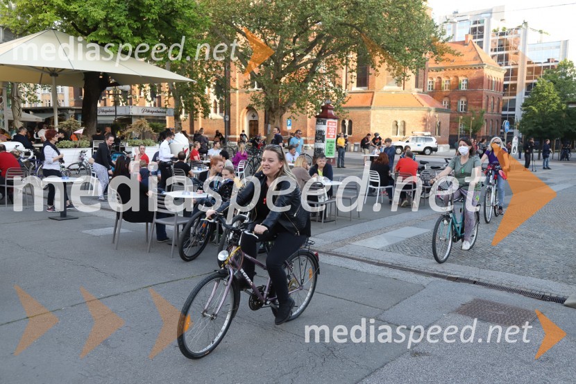 Protivladni protest na kolesih v Mariboru