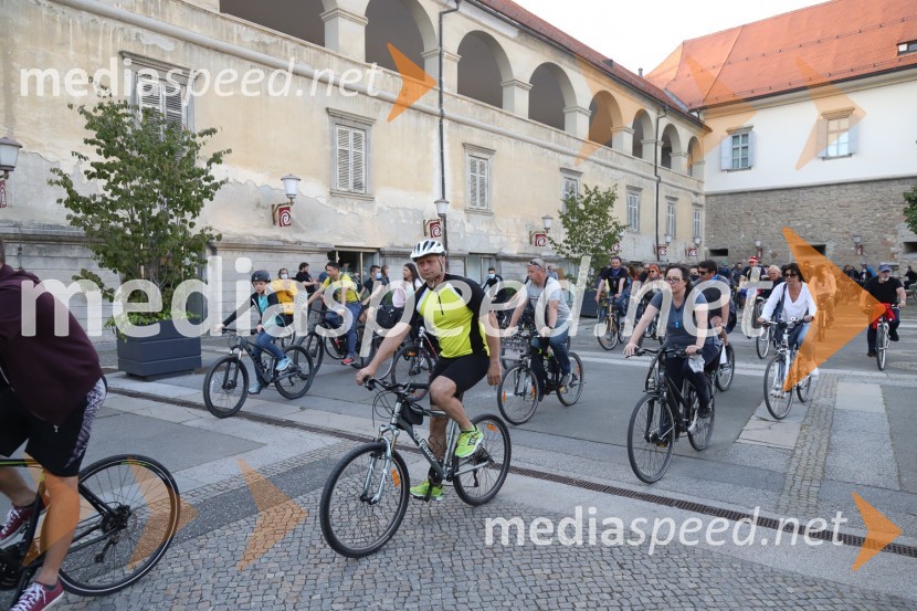 Protivladni protest na kolesih v Mariboru