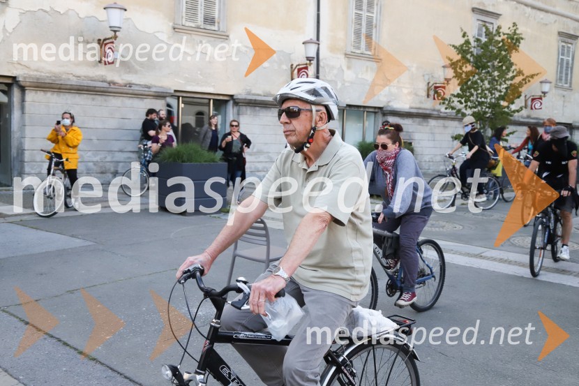 Protivladni protest na kolesih v Mariboru