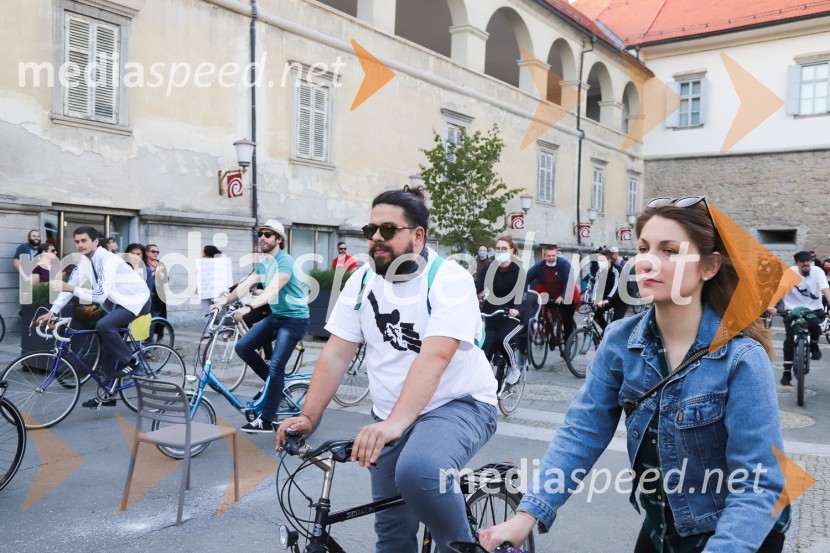 Protivladni protest na kolesih v Mariboru