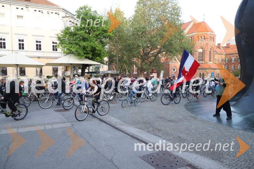 Protivladni protest na kolesih v Mariboru