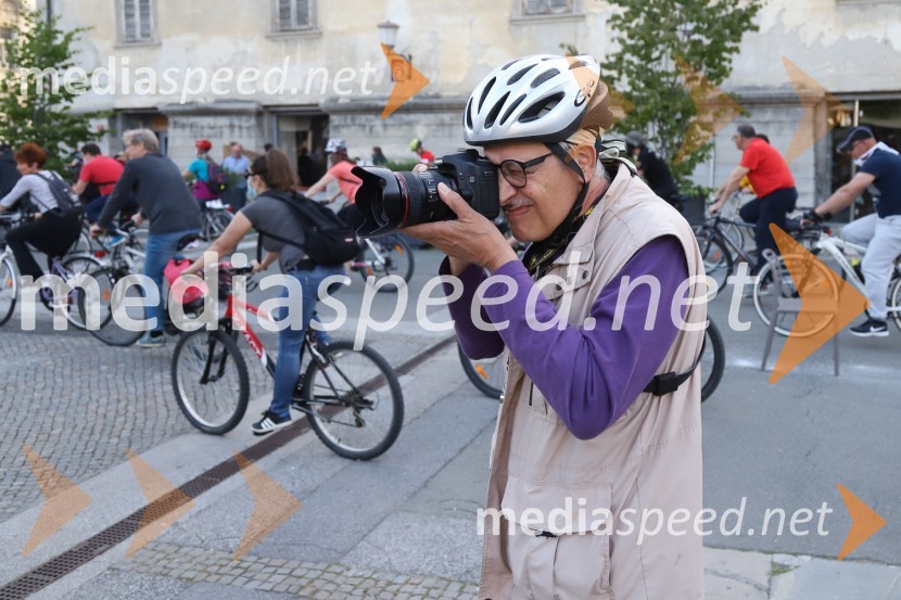 Protivladni protest na kolesih v Mariboru