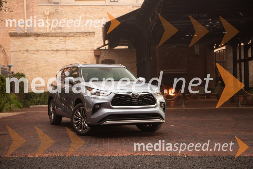 Novi Toyota HighlanderNovi Toyota Highlander