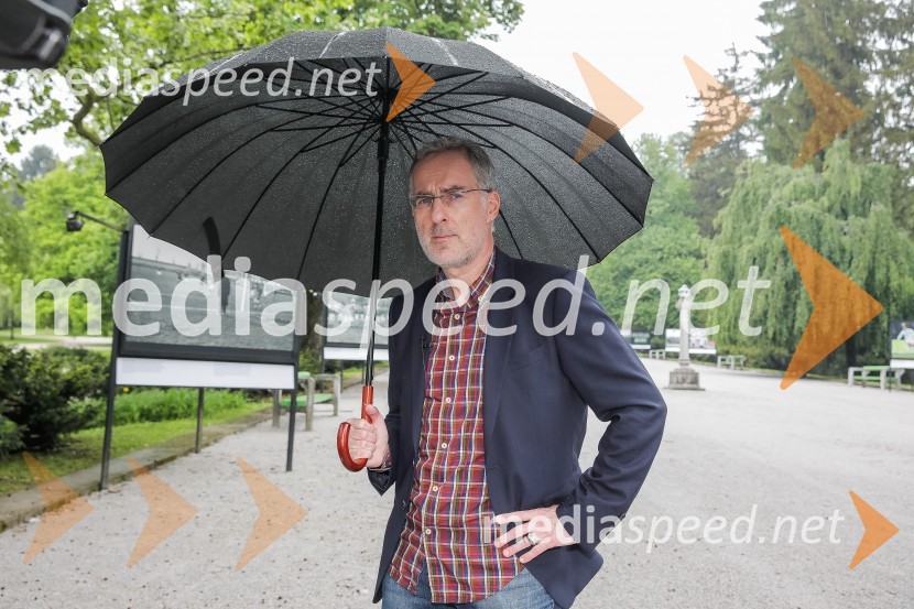  Igor Evgen Bergant, novinar in TV voditelj100 let Nogometne zveze Slovenije, otvoritev razstave