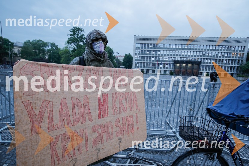 Tretji protivladni protest v Ljubljani