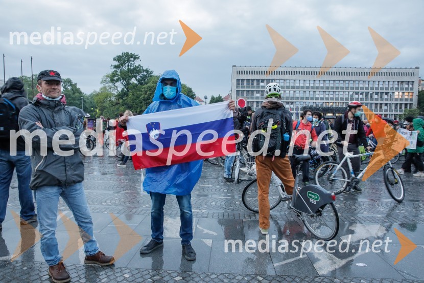 Tretji protivladni protest v Ljubljani