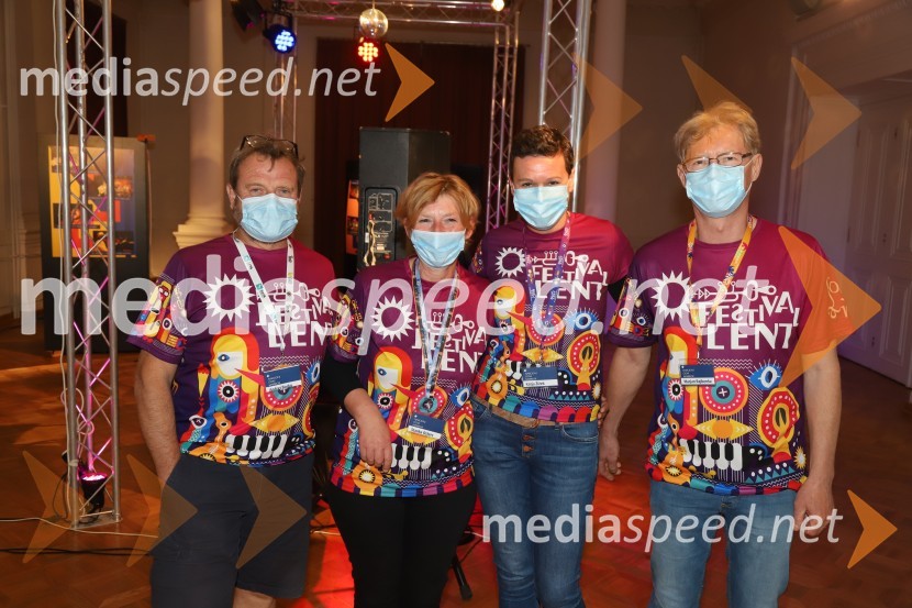  Andrej Borko, pomočnik direktorja Narodnega doma Maribor;  ... ;  ... ;  ... Tadej Toš, stand up komedija v Narodnem domu