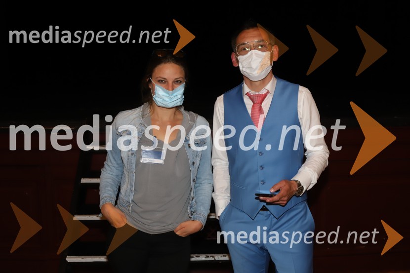  ... ;  Tadej Toš, igralec, komik in TV voditeljTadej Toš, stand up komedija v Narodnem domu