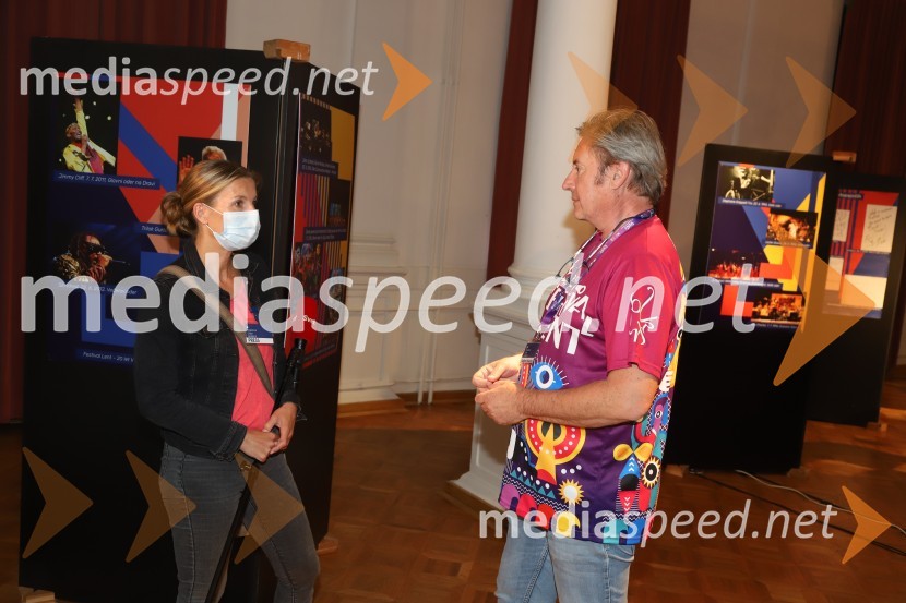  ... ;  Vladimir  Rukavina Gogo, direktor Narodnega doma Maribor ter direktor Festivala Lent Tadej Toš, stand up komedija v Narodnem domu