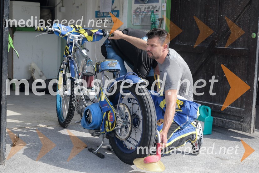 Zadnji uradni trening speedway na stadionu v športnem parku Ilirija
