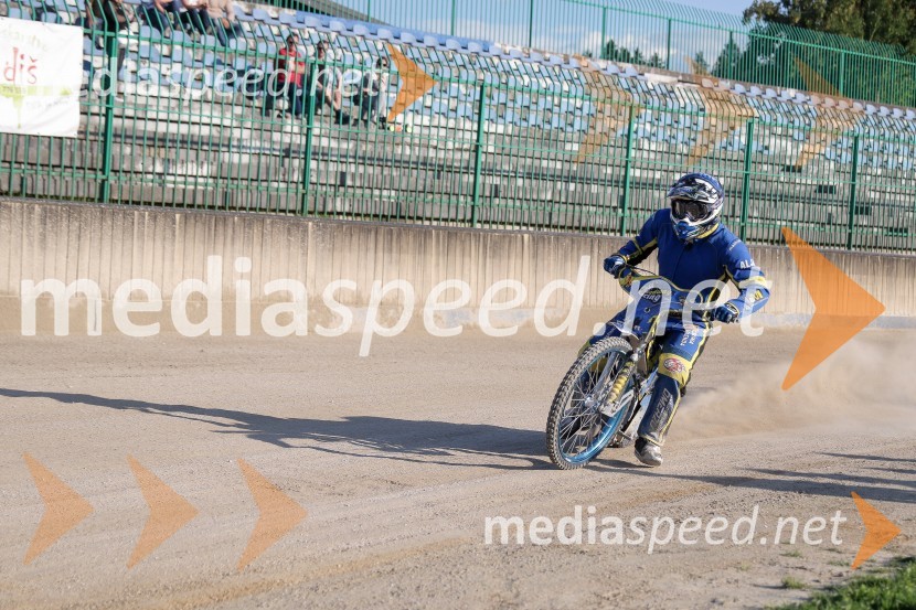 Zadnji uradni trening speedway na stadionu v športnem parku Ilirija