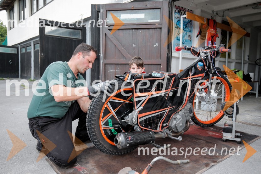 Zadnji uradni trening speedway na stadionu v športnem parku Ilirija