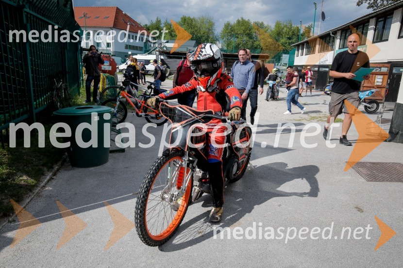 Zadnji uradni trening speedway na stadionu v športnem parku Ilirija