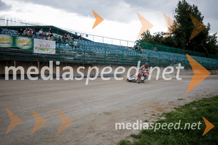 Zadnji uradni trening speedway na stadionu v športnem parku Ilirija