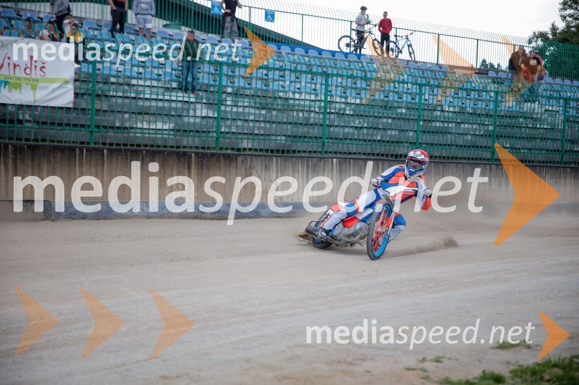 Zadnji uradni trening speedway na stadionu v športnem parku Ilirija